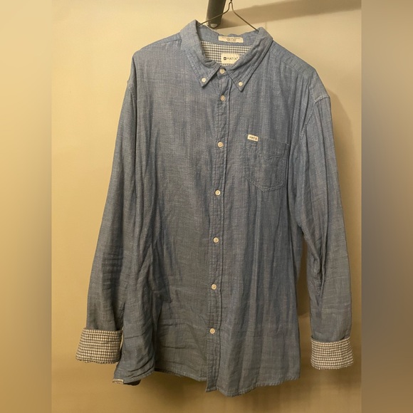 XL matix button up - Picture 3 of 4